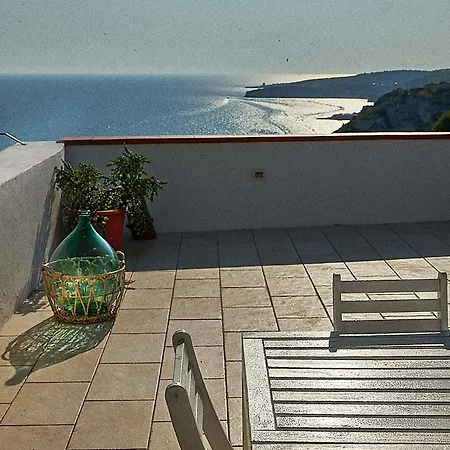 La Ripa-apartment On The Cliff Edge Peschici